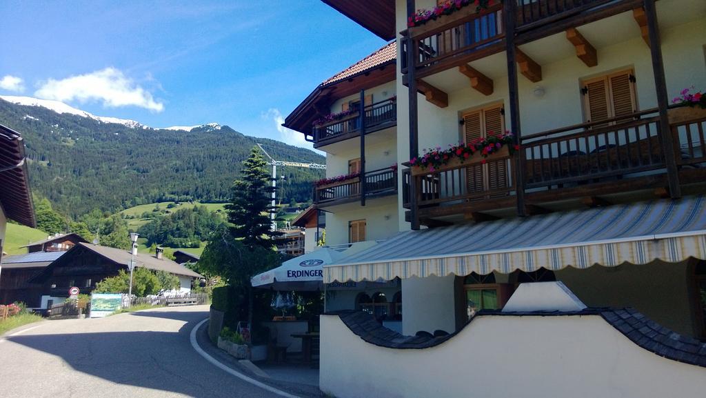 Hotel Jorgenwirt Velturno Exterior photo